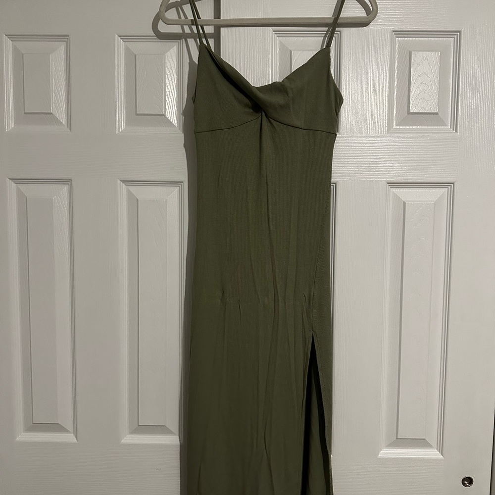 NWOT Aritzia Wilfred Olive Green Spaghetti Strap Dress